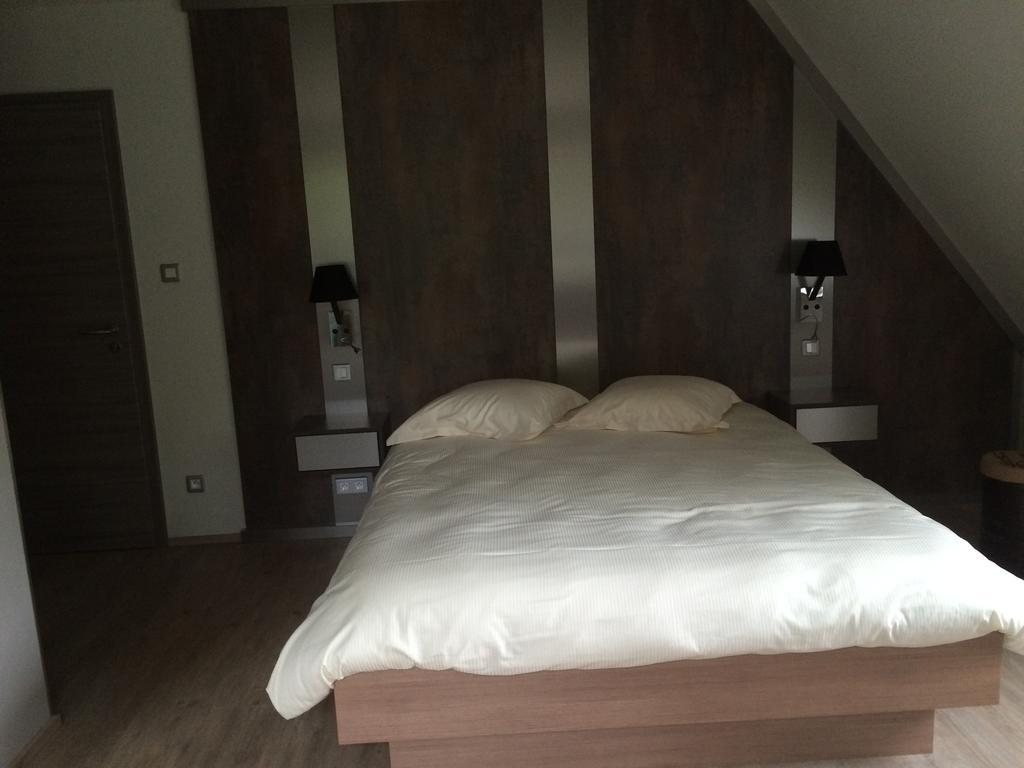 Chambres D'Hotes Chez Marie Seltz Ruang foto